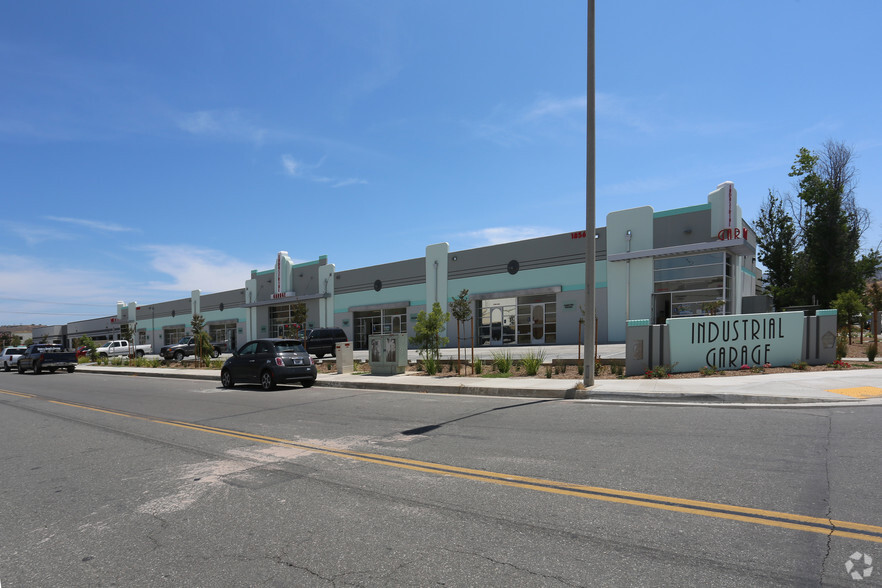 18565 Minthorn St Lake Elsinore,CA 92530