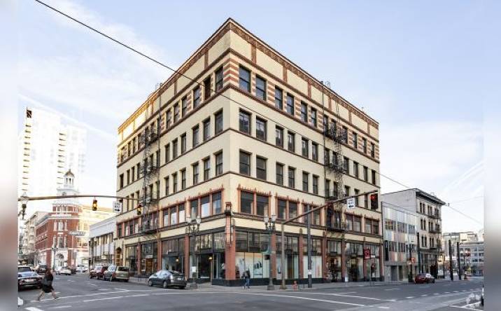 1003-1017 SW Washington St, Portland, OR, 97205