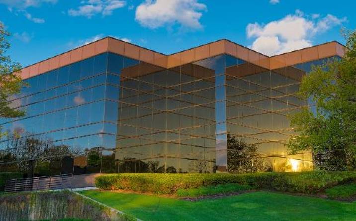 100 Bloomfield Hills Parkway, Bloomfield Hills, MI, 48304