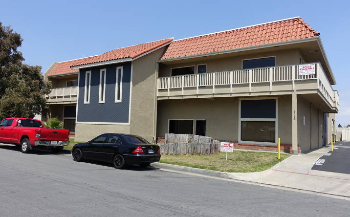 17632 Metzler Lane, Huntington Beach, CA, 92647