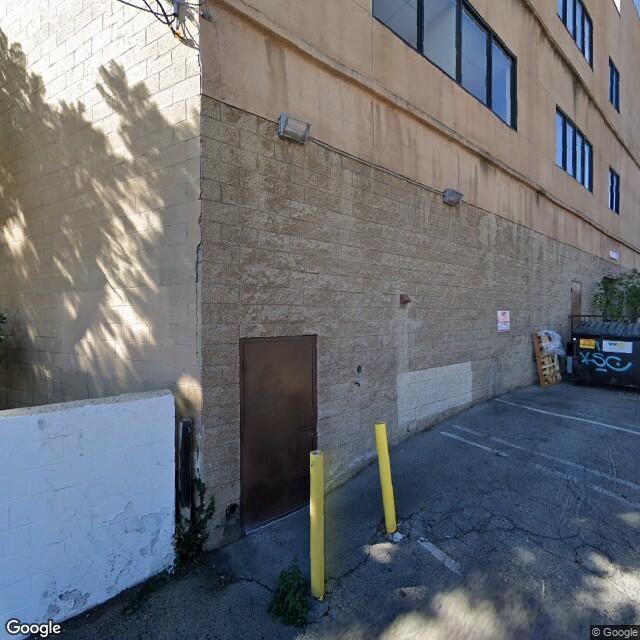 18607 Ventura Blvd, Tarzana, CA 91356