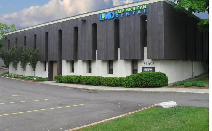 2150 Lake Michigan Dr NW, Grand Rapids, MI, 49504