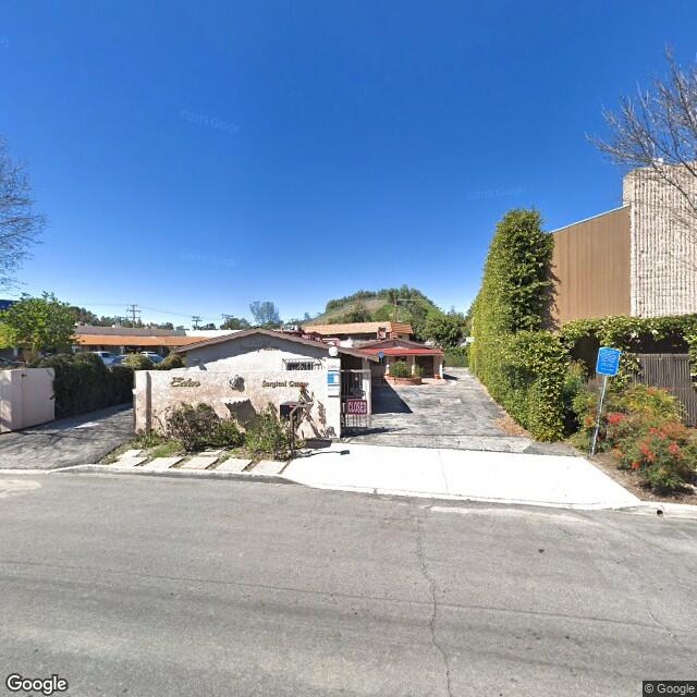 23951 Craftsman Rd, Calabasas, CA 91302