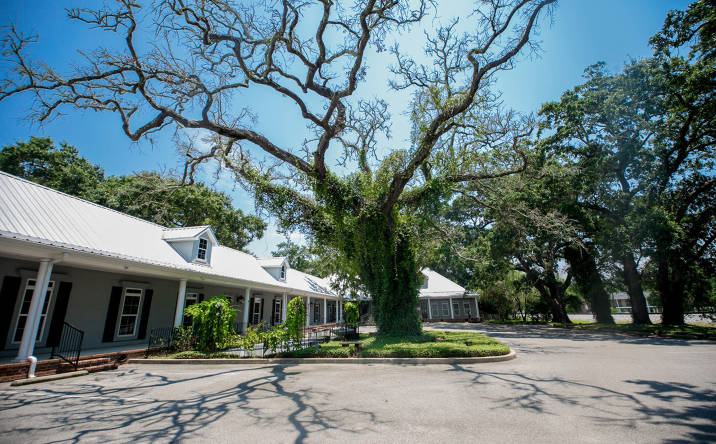 302 Courthouse Rd, Gulfport, MS, 39507