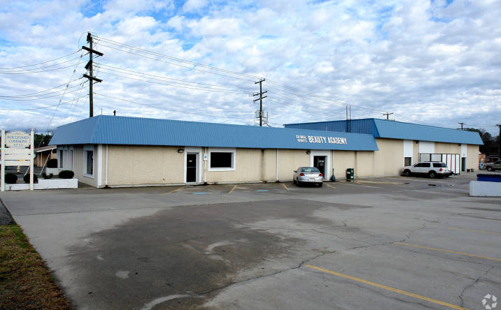 3233 Boulevard, Colonial Heights, VA, 23834