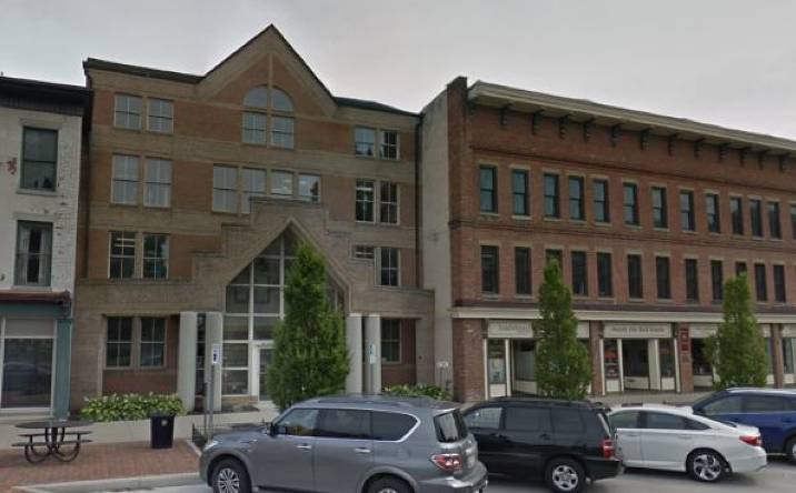 35 S. Park Place., Newark, OH, 43055