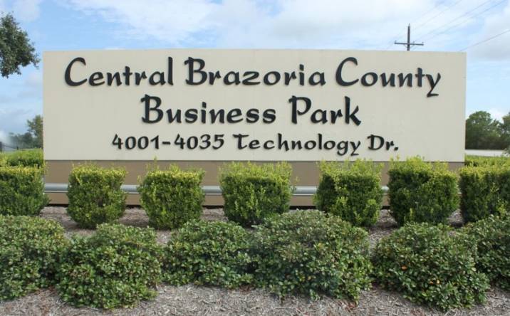 4005 Technology Dr, Angleton, TX, 77515