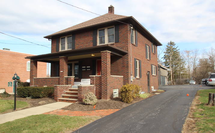 420 South Court Street, Medina, OH, 44256