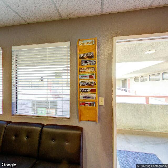 44439 17th St W, Lancaster, CA 93534