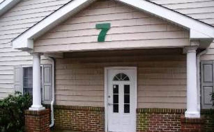 4 E Jimmie Leeds Rd, Galloway, NJ, 08205