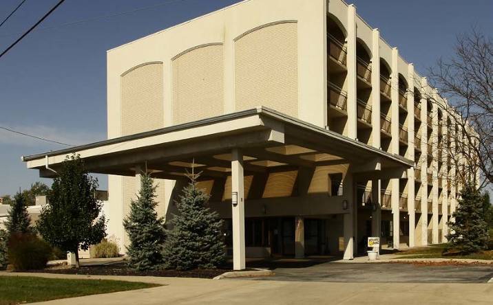 5500 Northfield Rd, Maple Heights, OH, 44137