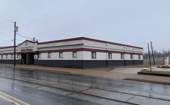 711 W McCarty, Jefferson City, MO, 65101