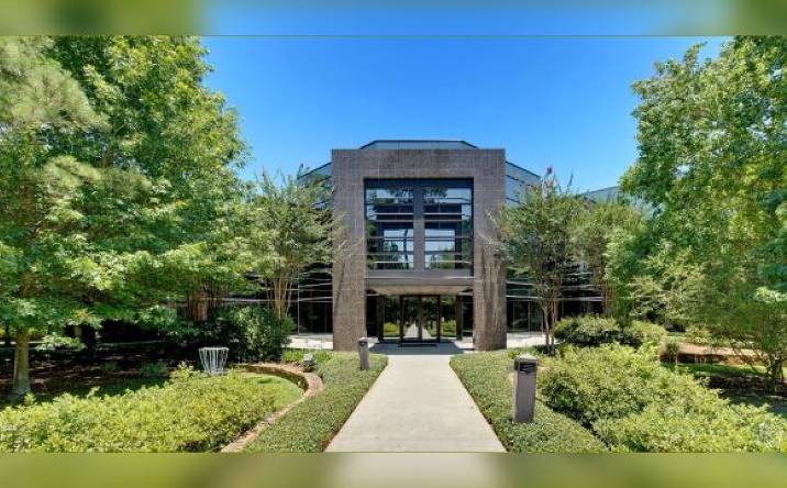 8686 New Trails Drive, The Woodlands, TX, 77381