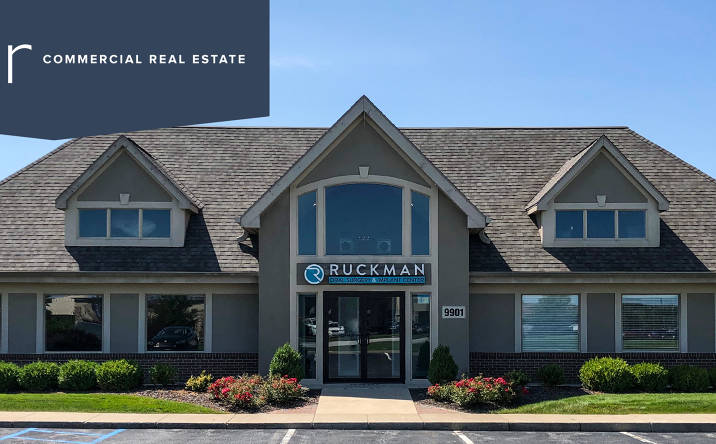 9901 Auburn Rd, Fort Wayne, IN, 46825