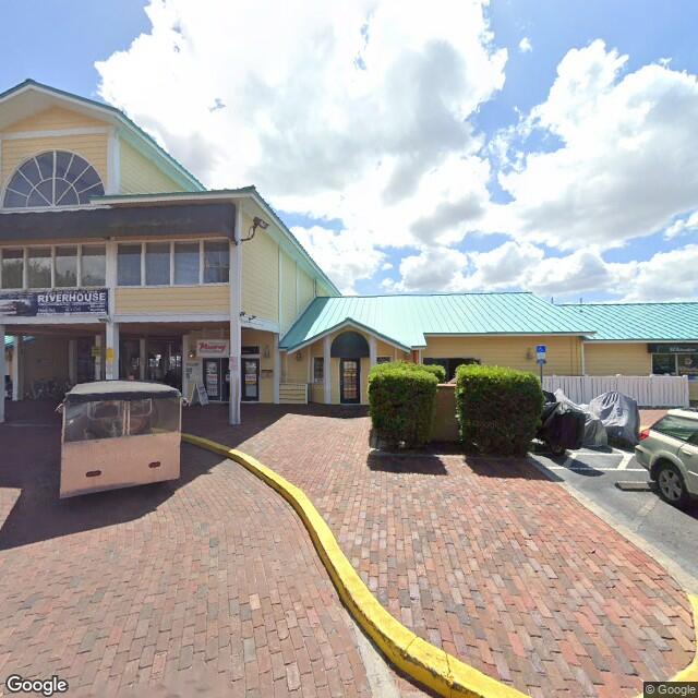 1001 Riverside Dr,Palmetto,FL,34221,US