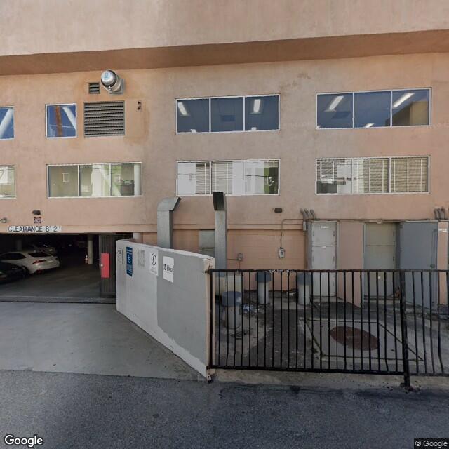 15125 Ventura Blvd,Sherman Oaks,CA,91403,US