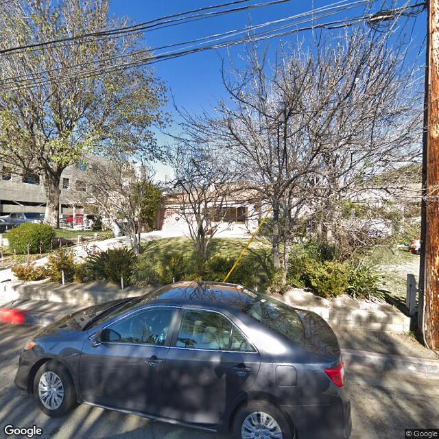 2017 Broadview Dr,Glendale,CA,91208,US