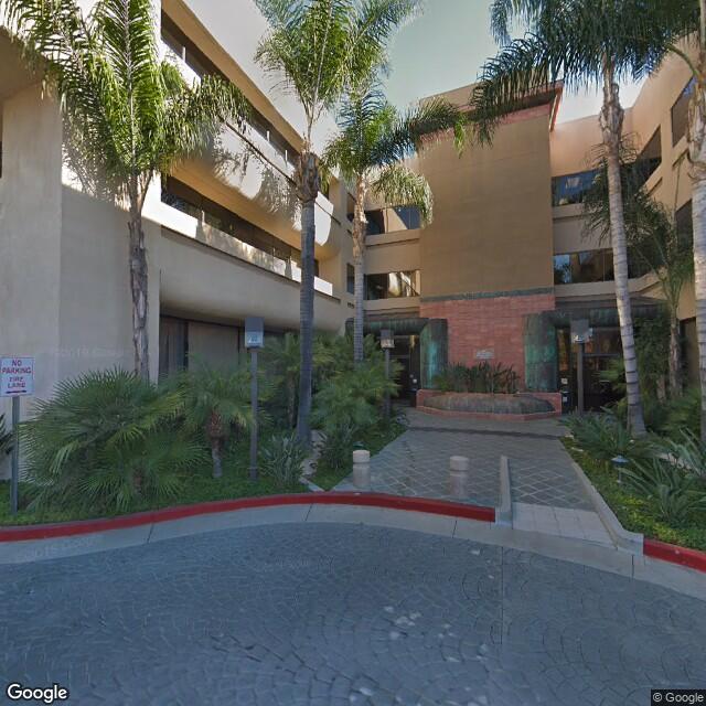 21731 Ventura Blvd,Woodland Hills,CA,91364,US