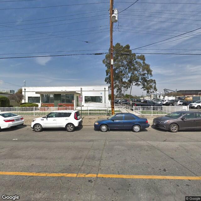 695 E 27th St,Signal Hill,CA,90755,US