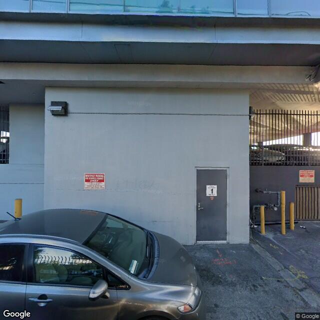 8201 Beverly Blvd,Los Angeles,CA,90048,US