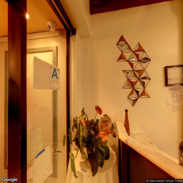 101-111 N Robertson Blvd,Beverly Hills,CA,90211,US