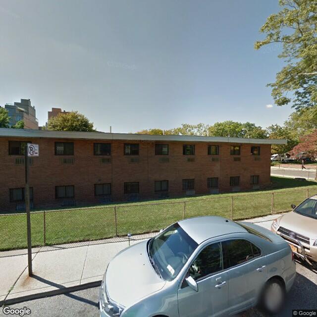 142-04 Bayside Ave,Flushing,NY,11354,US