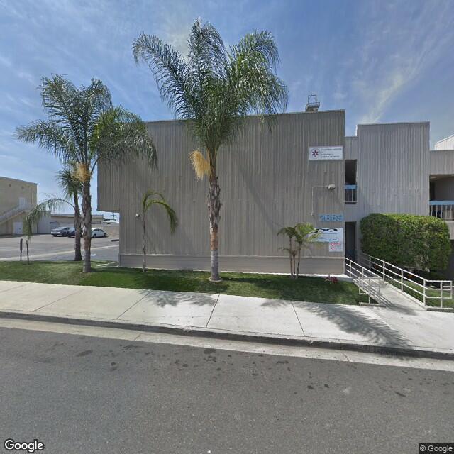 2669 Myrtle Ave,Signal Hill,CA,90755,US