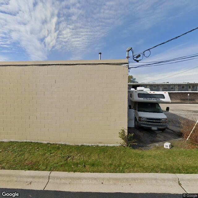 705-707 E State St,Geneva,IL,60134,US