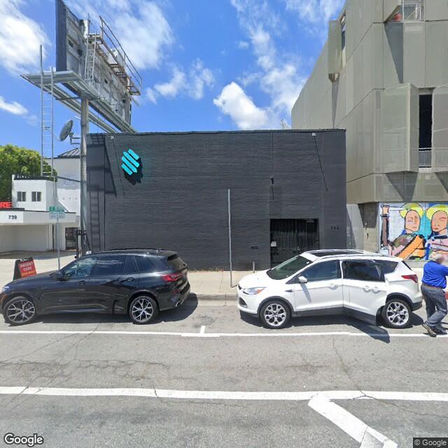 743 N Fairfax Ave,Los Angeles,CA,90046,US