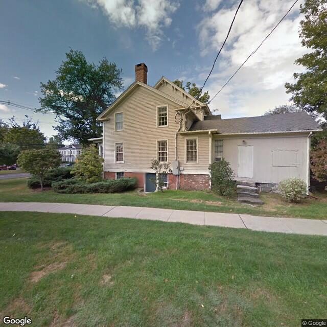 33 Church Hill Rd,Newtown,CT,06470,US