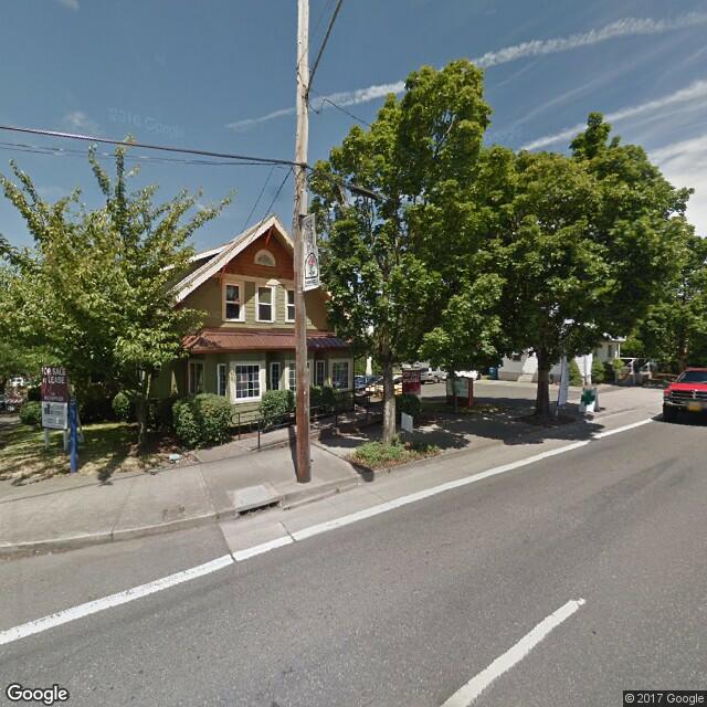 10905 NE Sandy Boulevard