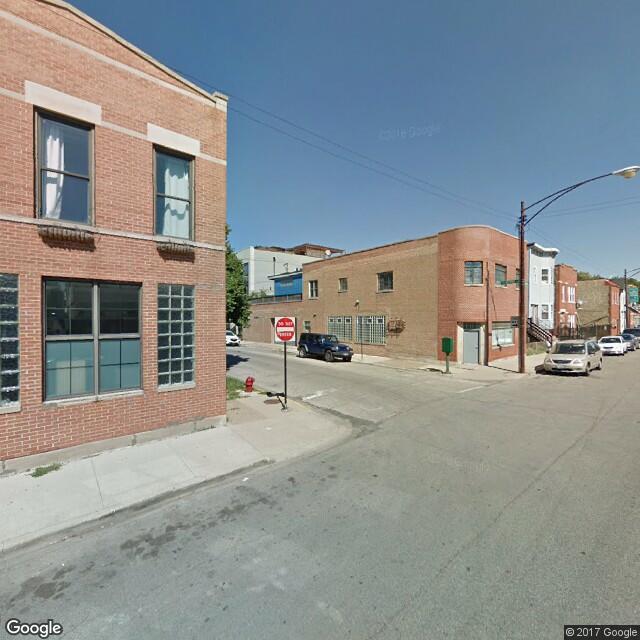 2338 W Grand Ave