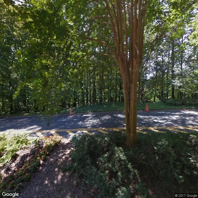 2400 Lake Park Dr SE
