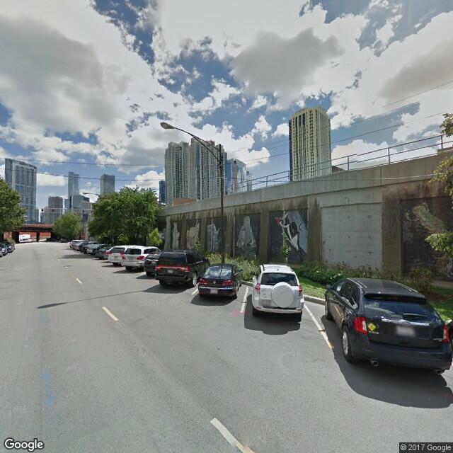 670 W Hubbard Street