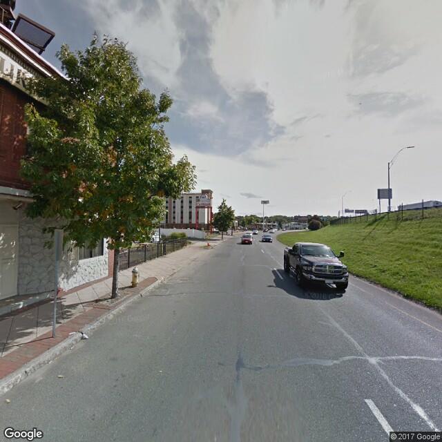 933 East Columbus Avenue