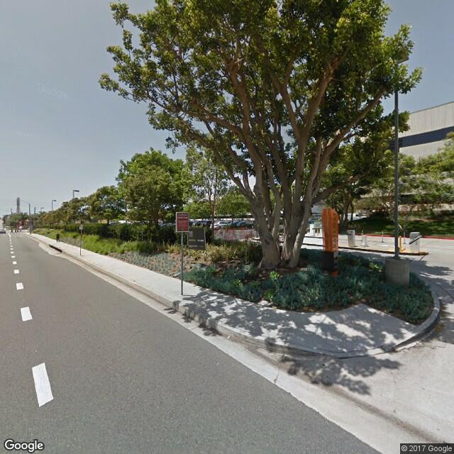 1960 E. Grand Avenue