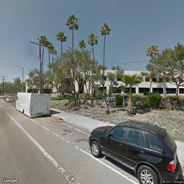 7590 N Glenoaks Blvd