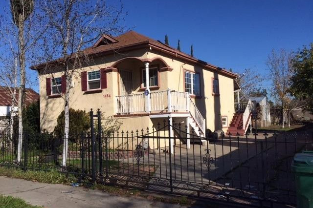 9 S El Dorado Street