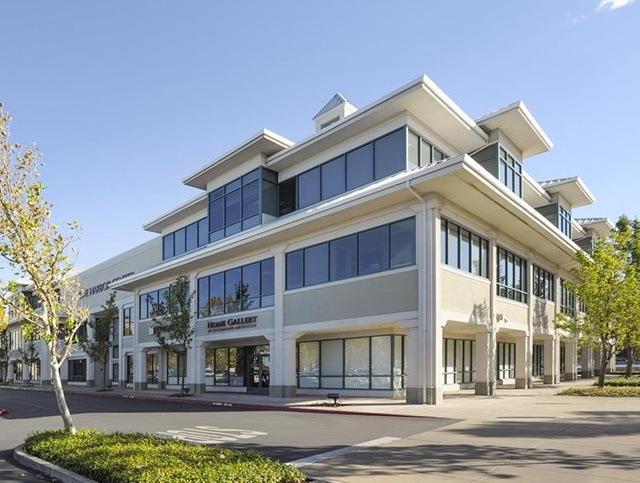 1 Harbor Center