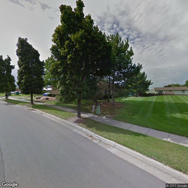 2008 Eastcastle Dr SE