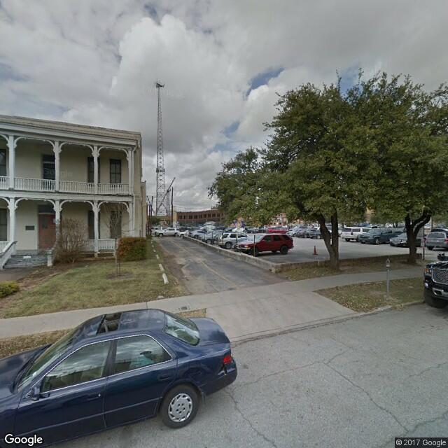 309 N Alamo St
