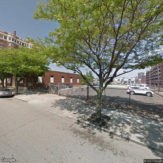 300 River Pl Dr
