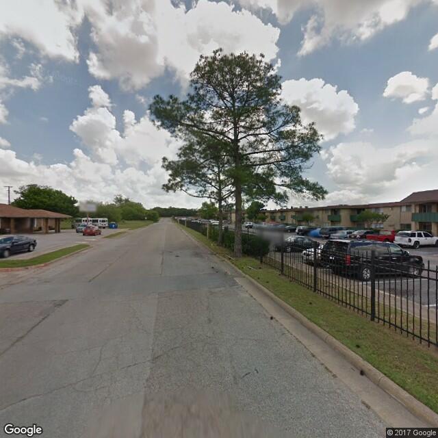 1010 Villa Dr
