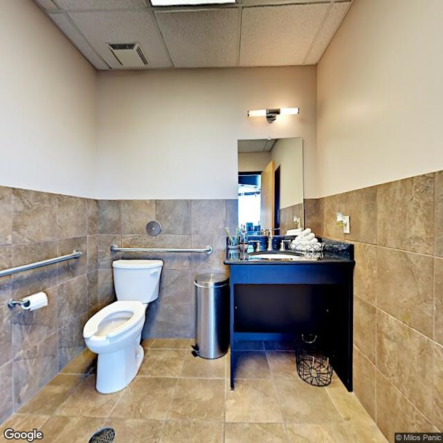 2421 W 7th St, Fort Worth, TX 76107